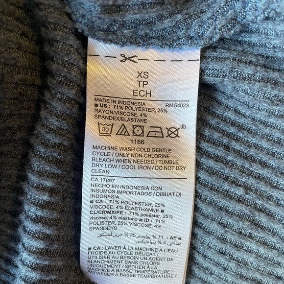 Ribbed knit wrap lightweight sweater - Picture 6 of 6